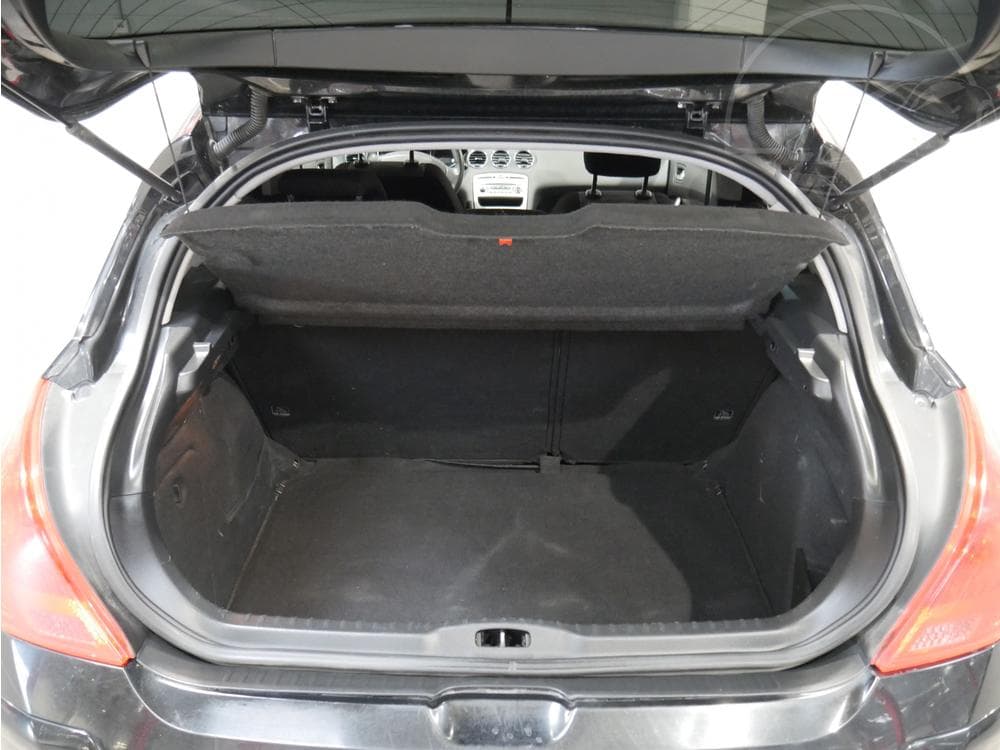 2008 Peugeot 308 - 13