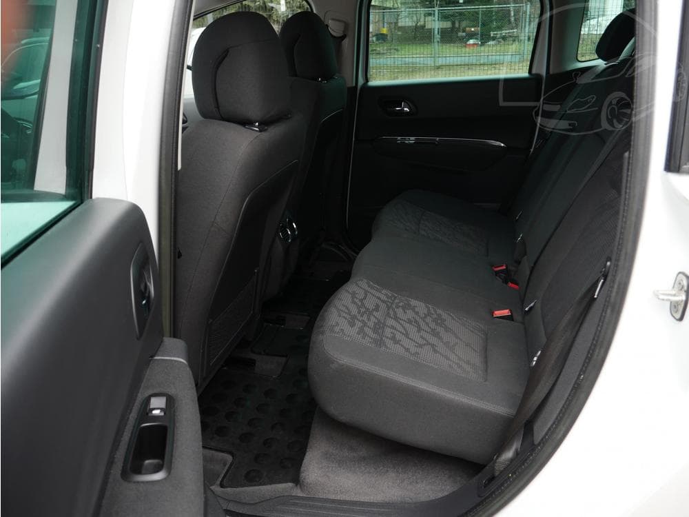 2012 Peugeot 3008 - 10