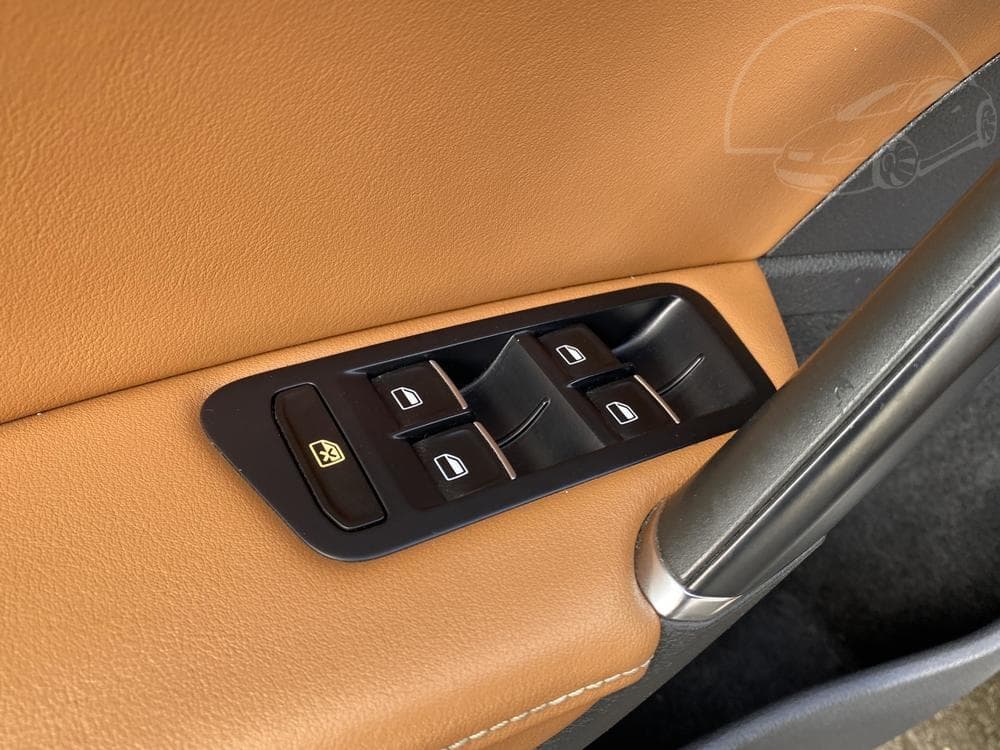 2015 Volkswagen Golf - 13