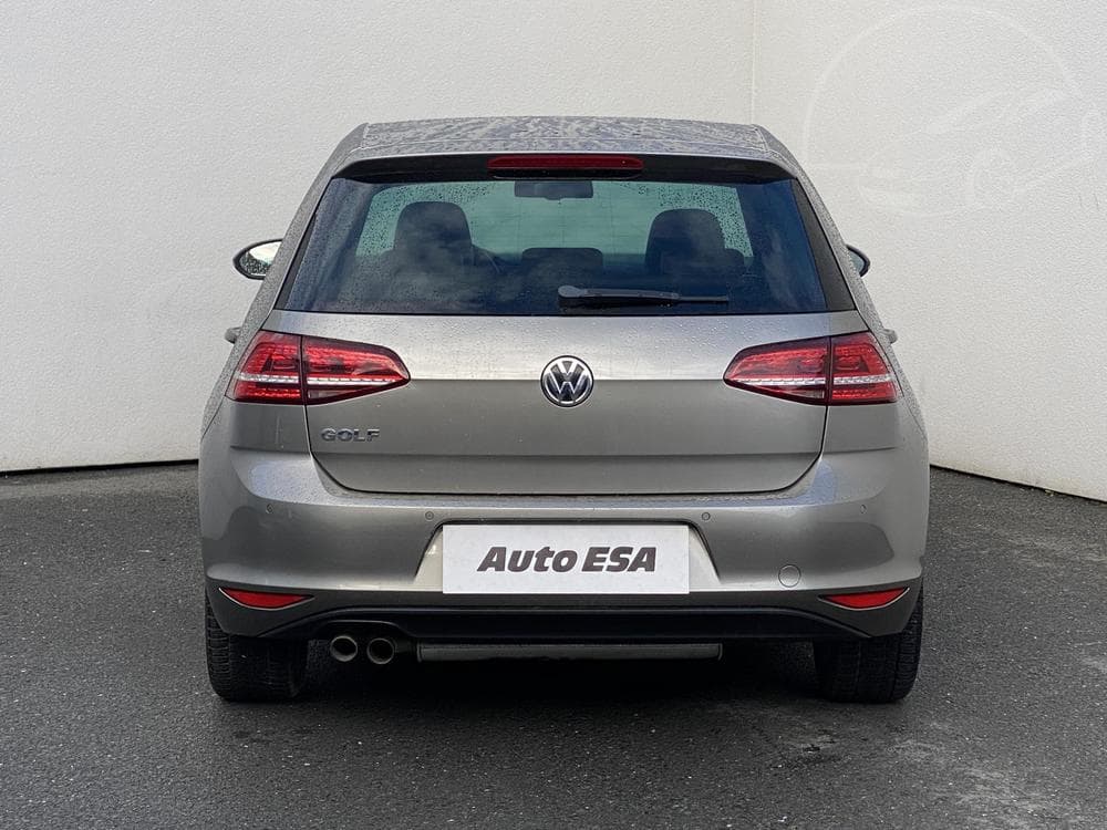 2015 Volkswagen Golf - 5