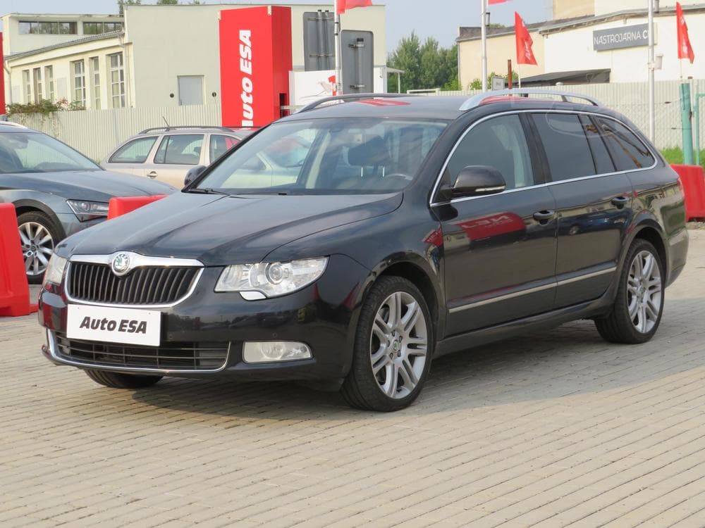 2011 Škoda SUPERB - 3