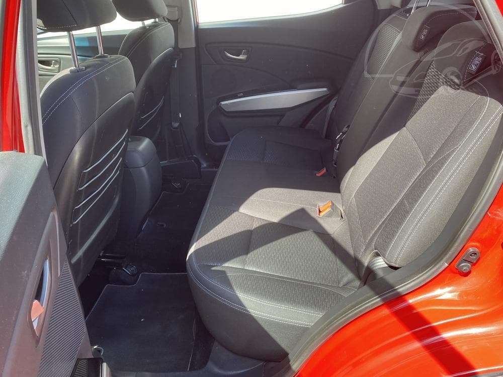 2015 SsangYong TIVOLI - 19