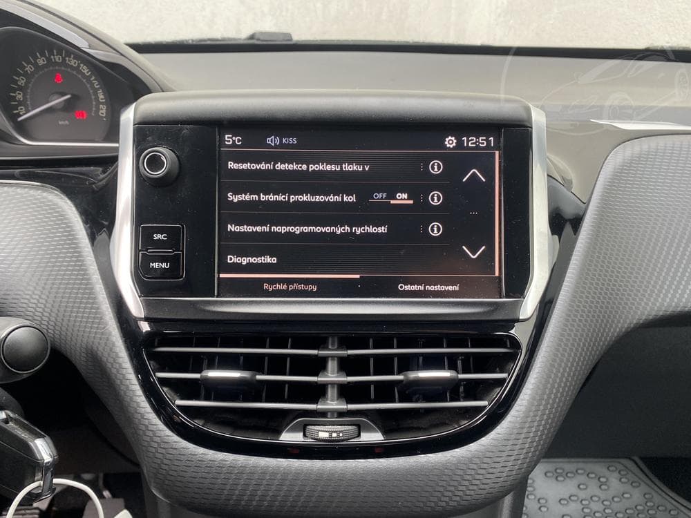 2018 Peugeot 2008 - 29