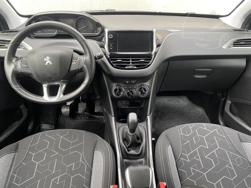2018 Peugeot 2008 - 15