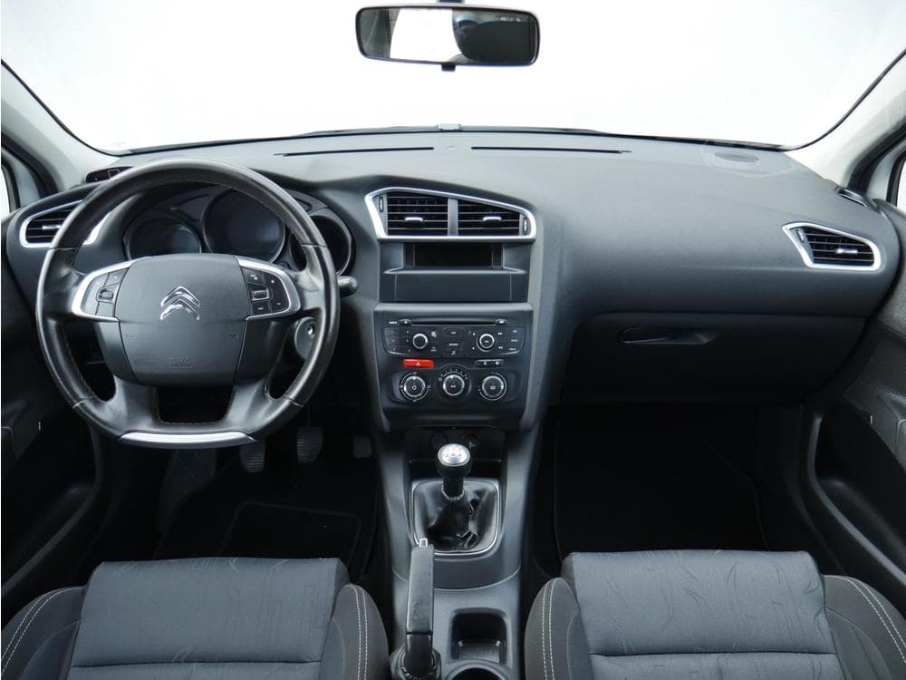 2011 Citroen C4 - 8