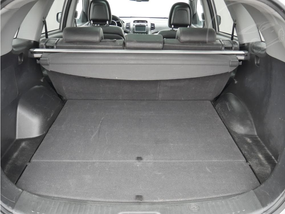 2011 Kia SORENTO - 7