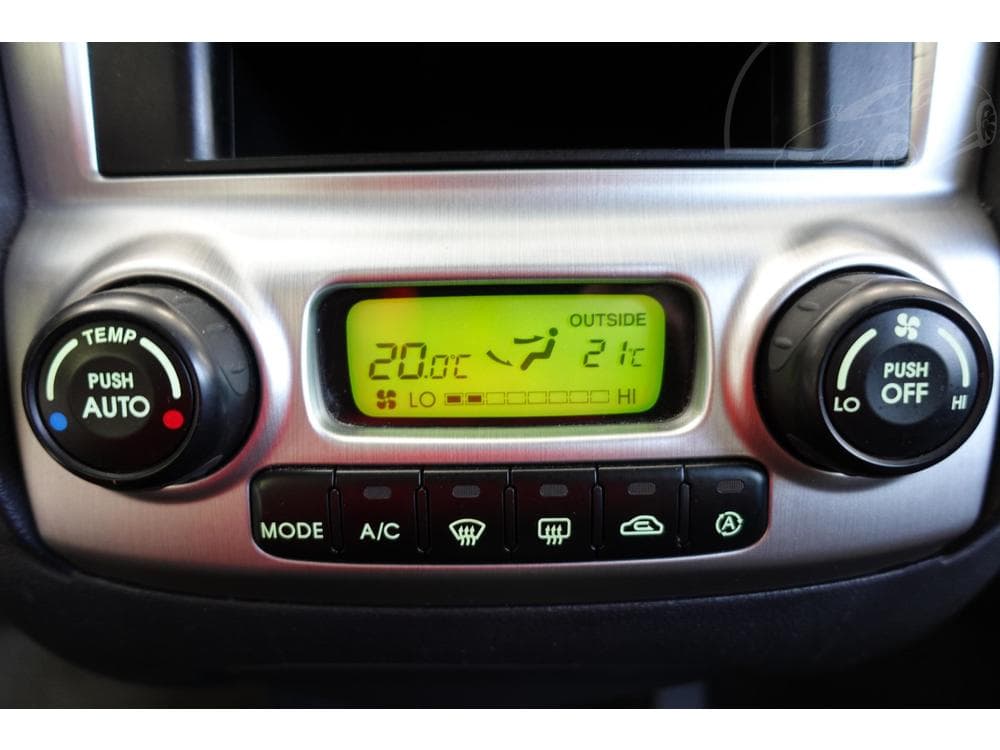 2005 Kia SPORTAGE - 17