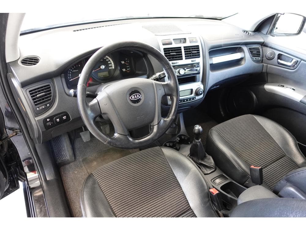 2005 Kia SPORTAGE - 18
