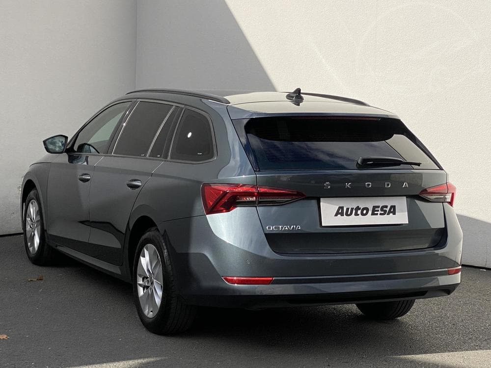 2021 Škoda OCTAVIA - 16
