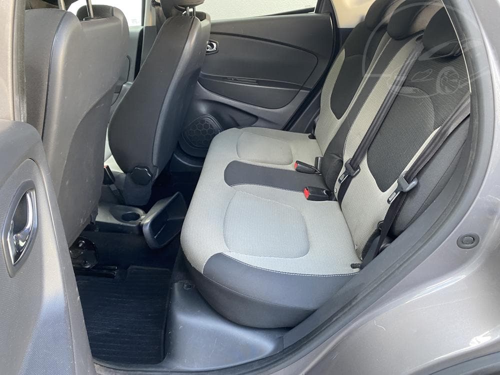 2015 Renault CAPTUR - 19