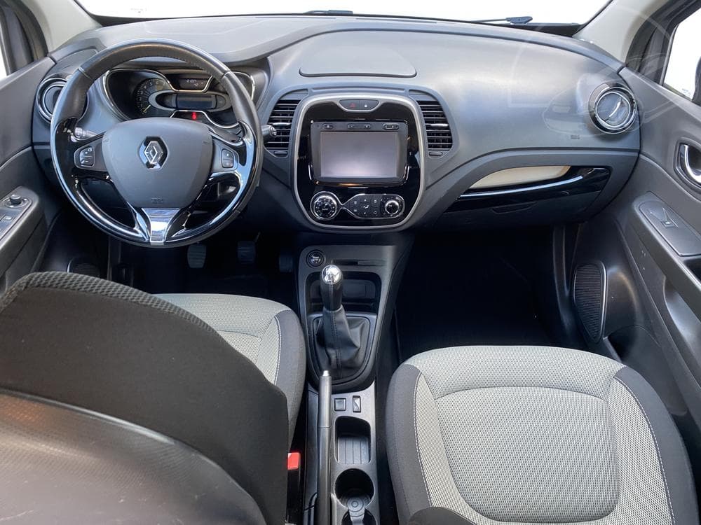2015 Renault CAPTUR - 15