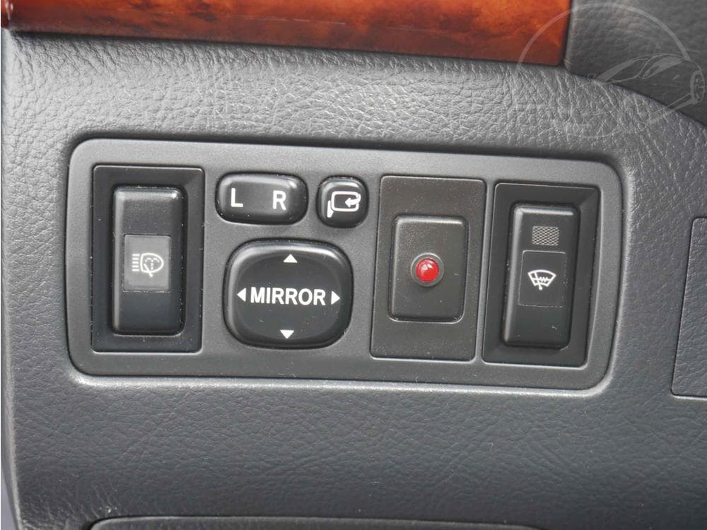 2005 Toyota AVENSIS - 13
