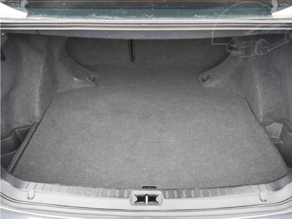 2005 Toyota AVENSIS - 7