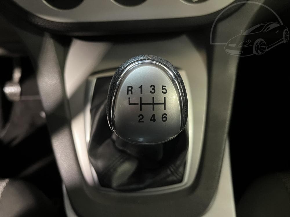 2012 Ford KUGA - 17