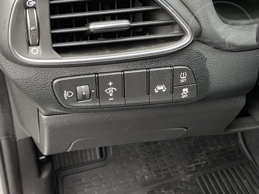 2019 Hyundai i30 - 14