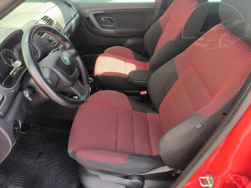 2011 Škoda FABIA - 9