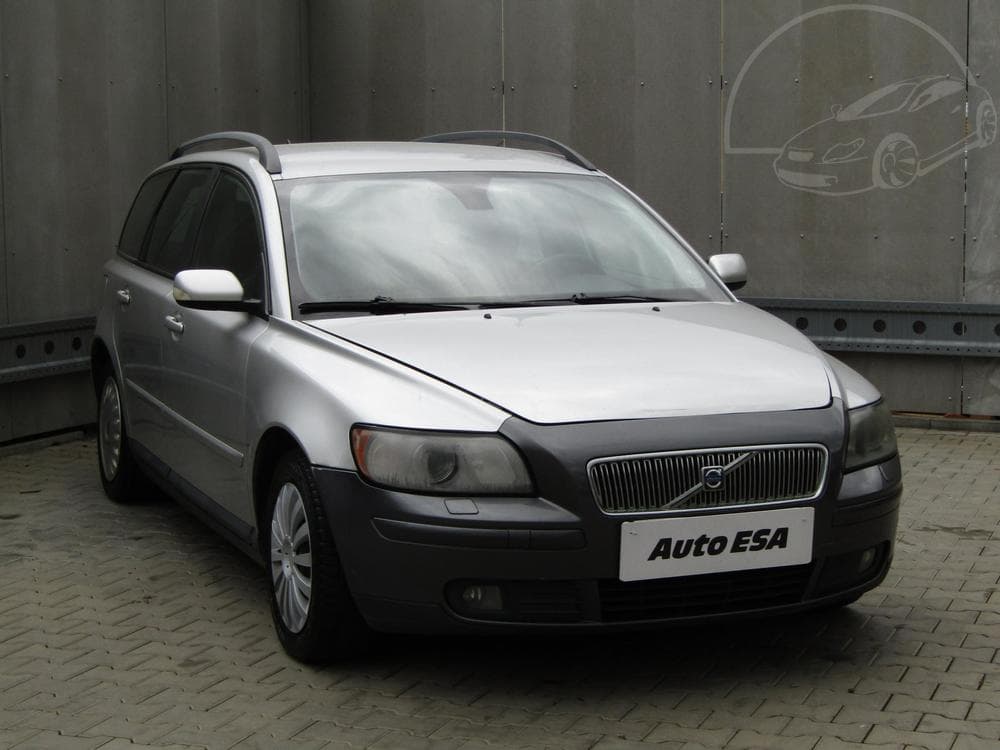 2004 Volvo V50