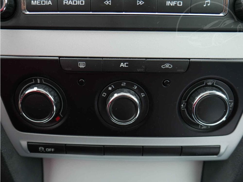 2011 Škoda OCTAVIA - 14