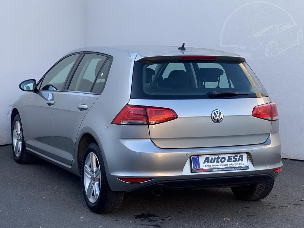 2013 Volkswagen Golf - 6