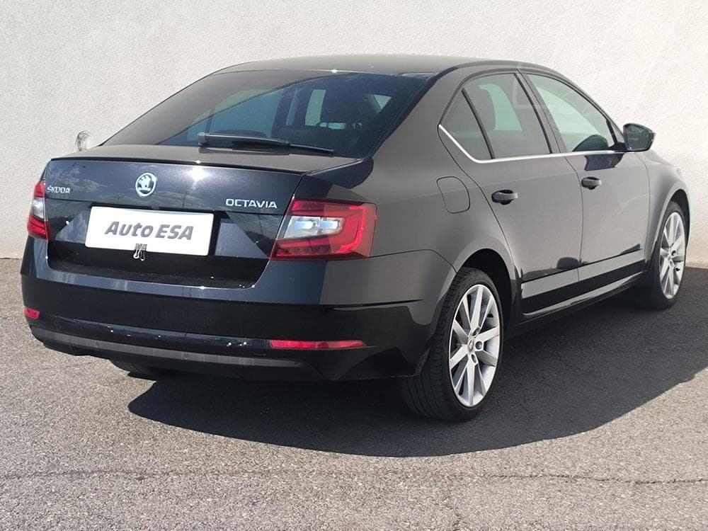 2018 Škoda OCTAVIA - 10