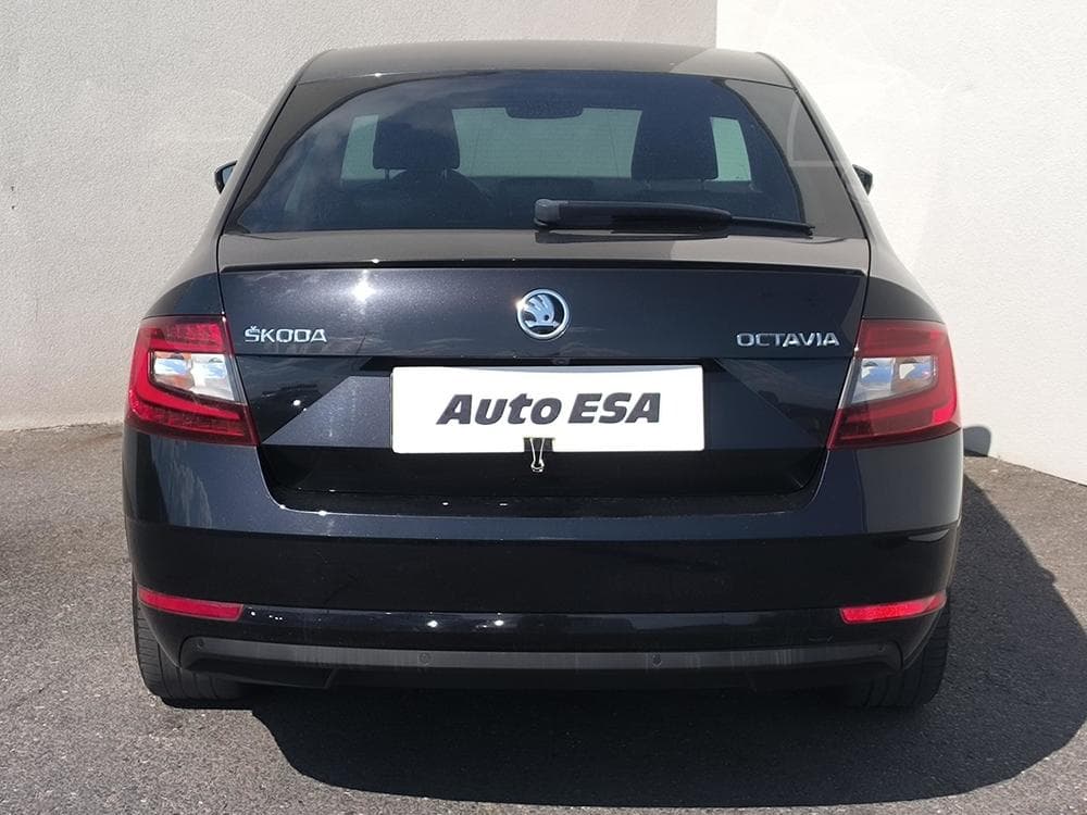 2018 Škoda OCTAVIA - 13