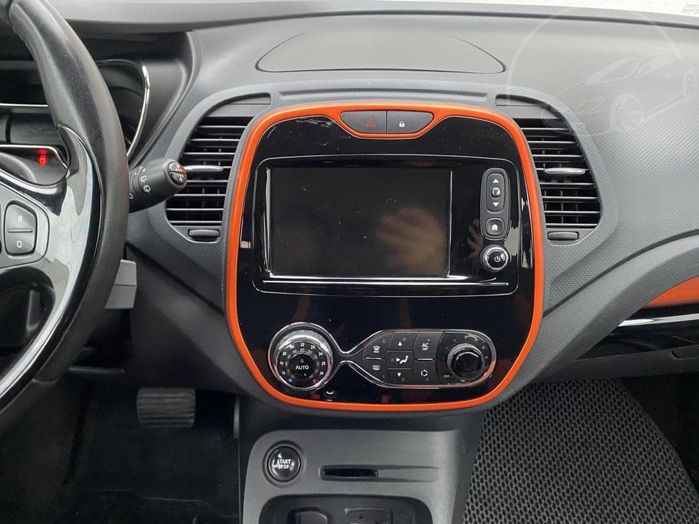 2015 Renault CAPTUR - 12