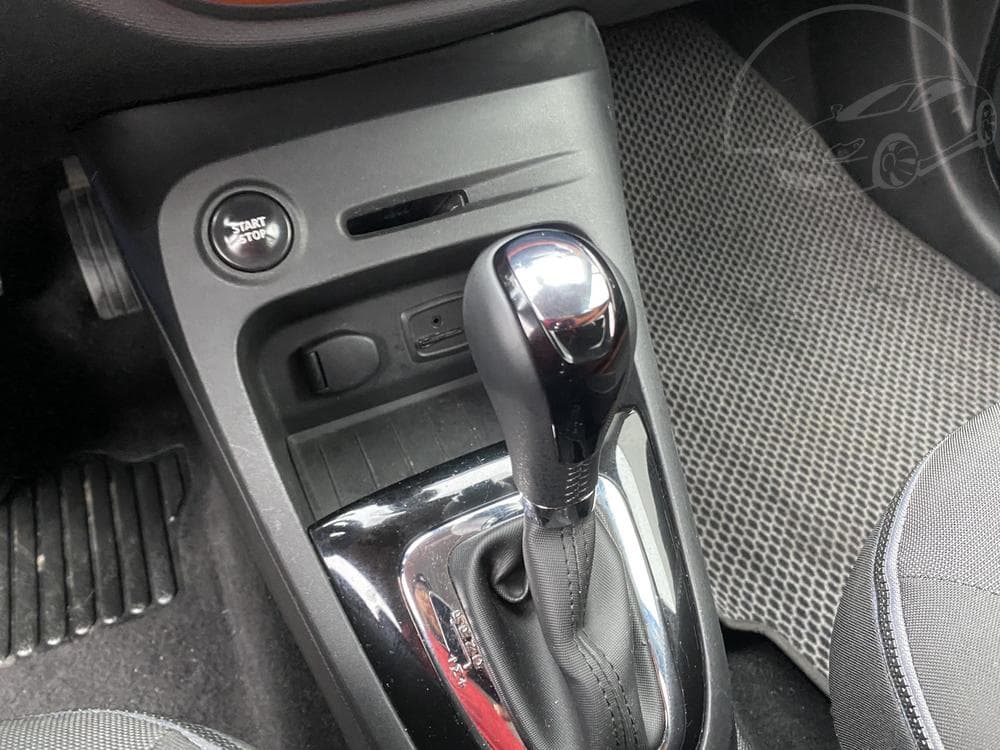 2015 Renault CAPTUR - 15