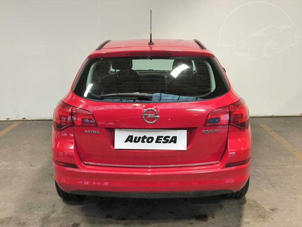 2011 Opel ASTRA - 5