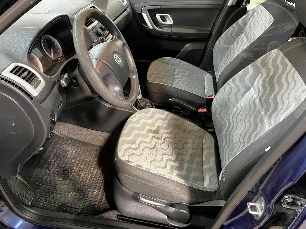 2008 Škoda ROOMSTER - 9