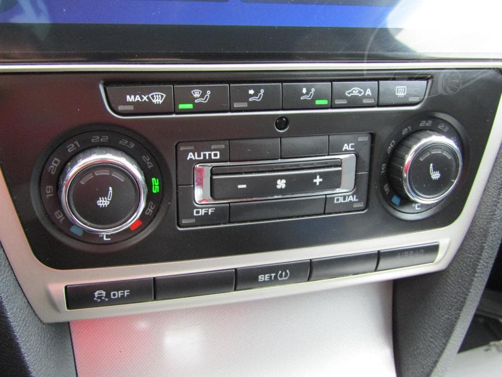 2010 Škoda OCTAVIA - 11