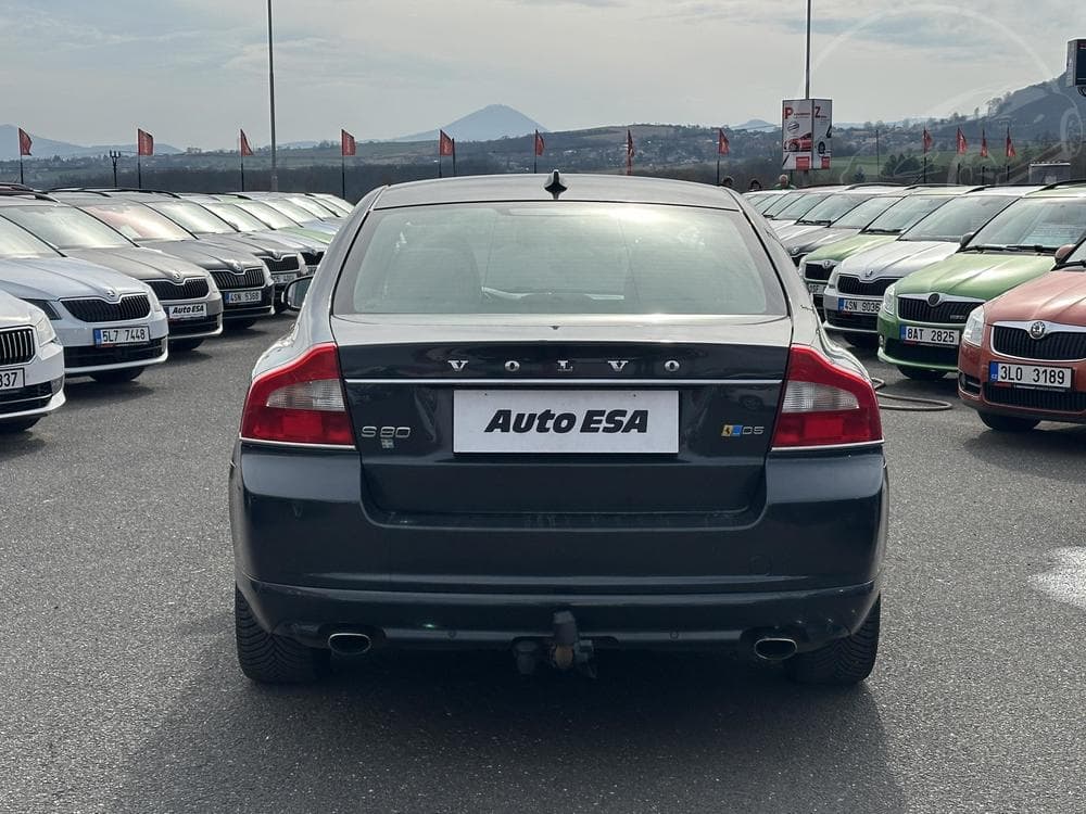 2010 Volvo S80 - 5