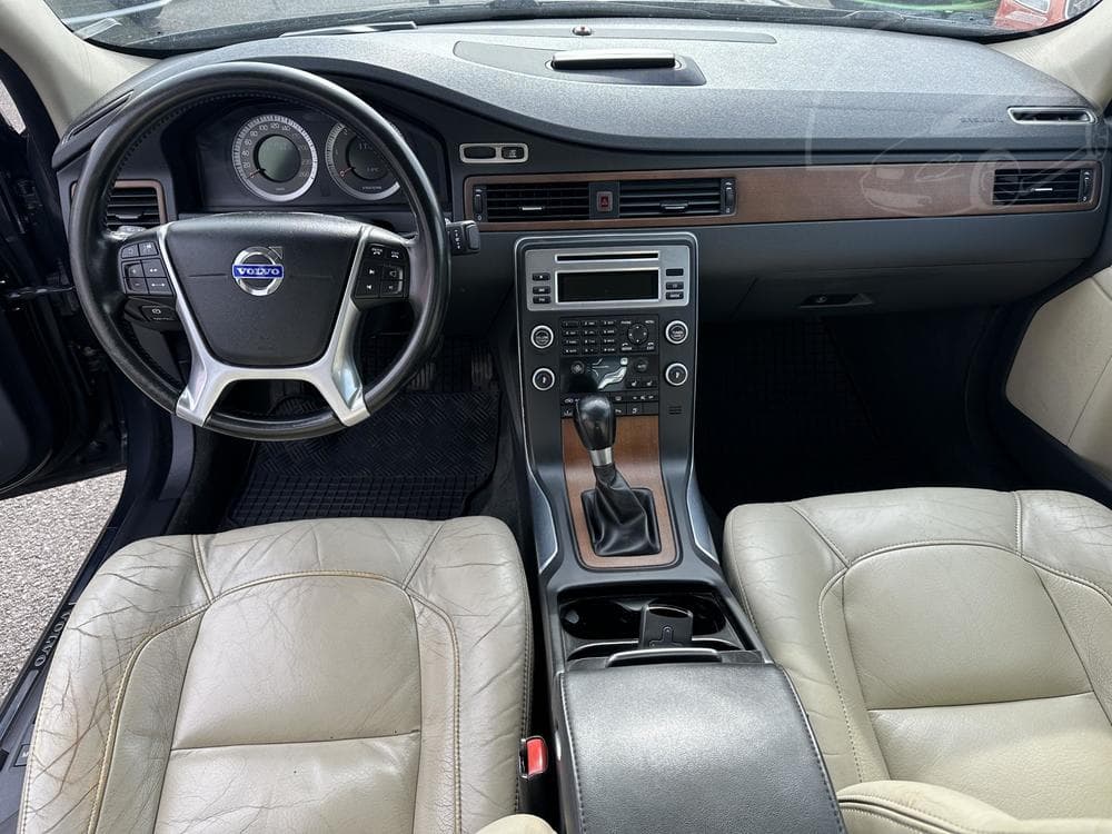 2010 Volvo S80 - 8