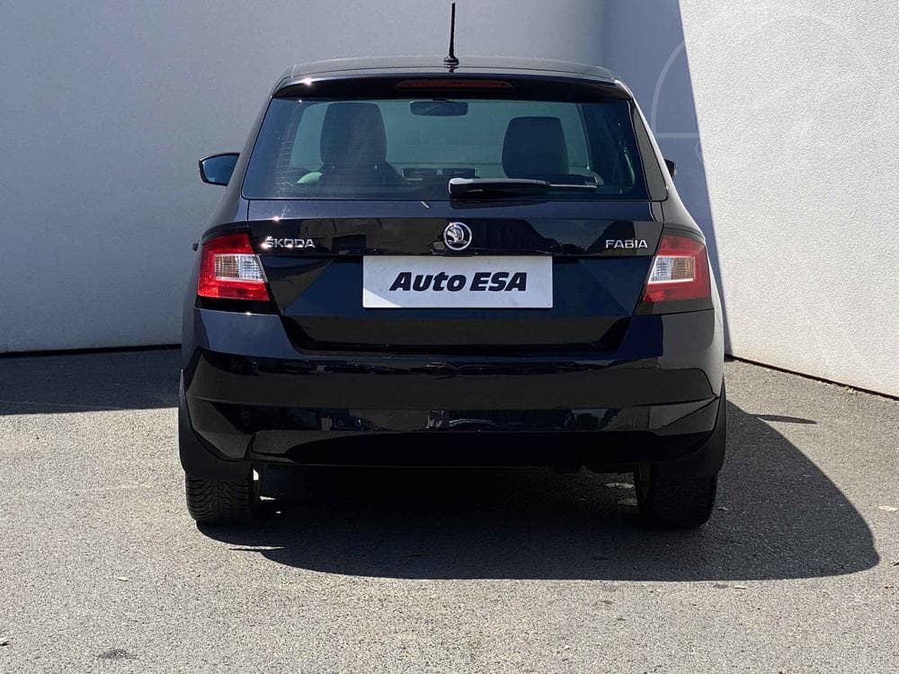 2016 Škoda FABIA - 5