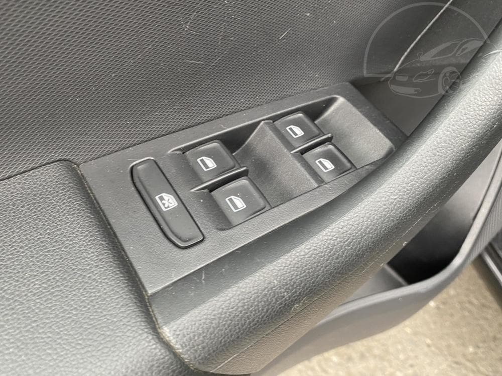2014 Škoda RAPID - 25