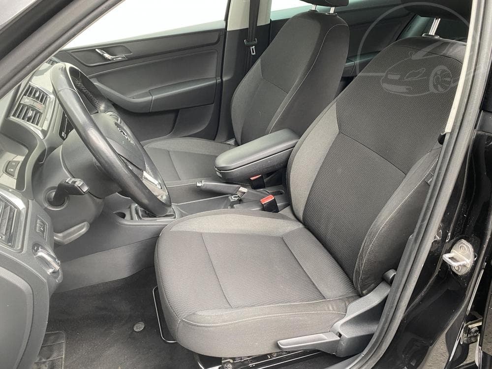 2014 Škoda RAPID - 17