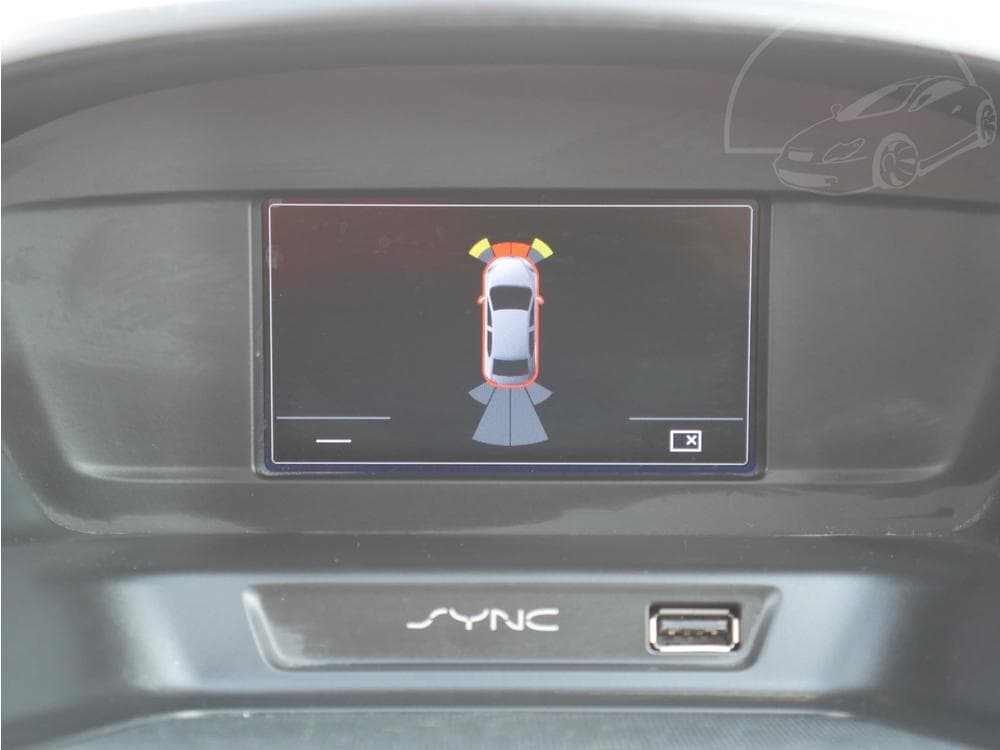 2017 Ford C-Max - 13