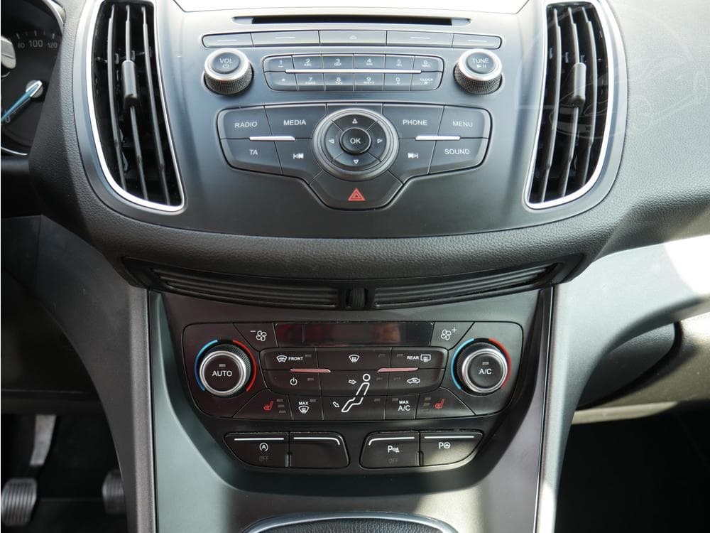 2017 Ford C-Max - 14