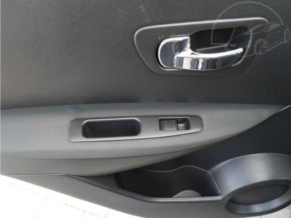 2009 Nissan QASHQAI - 12