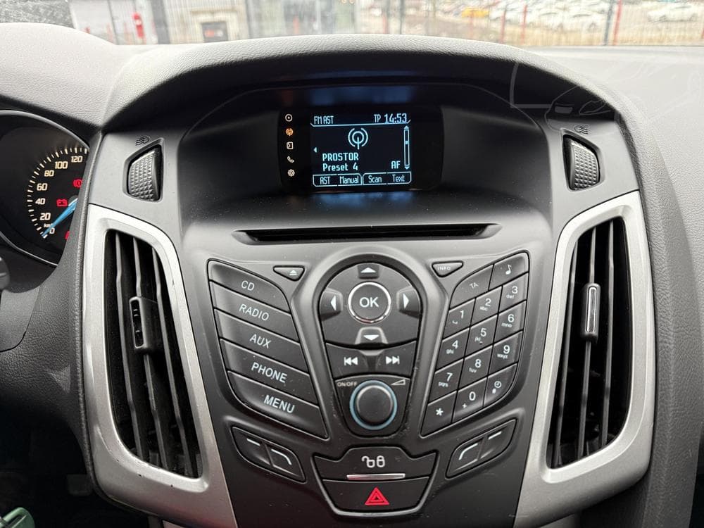 2013 Ford FOCUS - 13