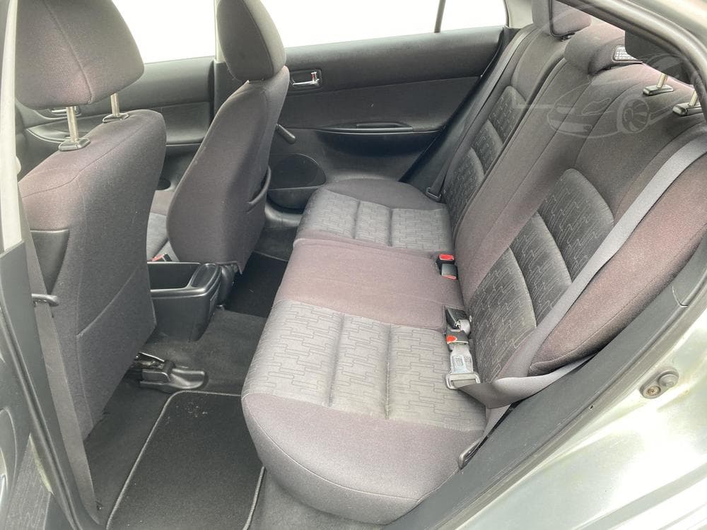 2005 Mazda 6 - 10