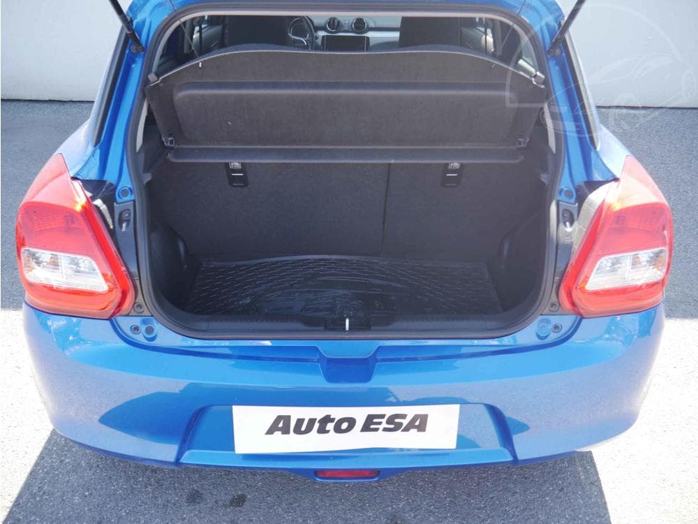 2019 Suzuki SWIFT - 7