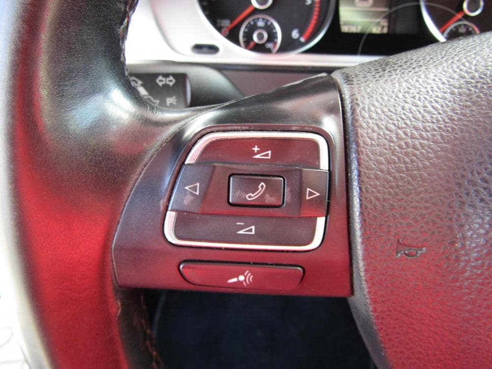 2012 Volkswagen PASSAT - 49