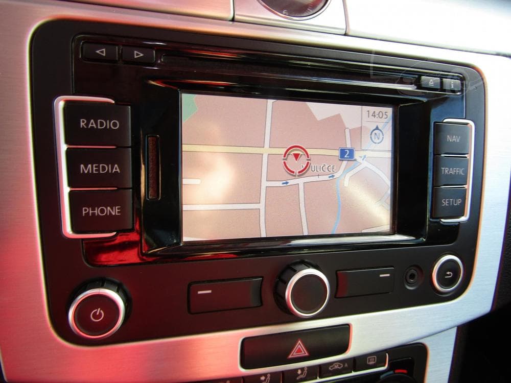 2012 Volkswagen PASSAT - 65