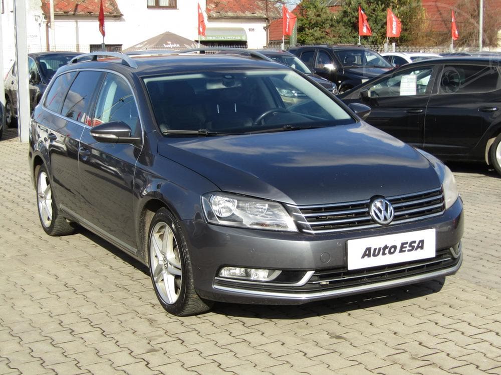 2012 Volkswagen PASSAT