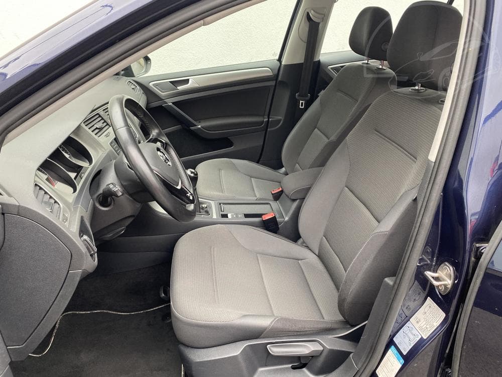 2015 Volkswagen Golf - 17