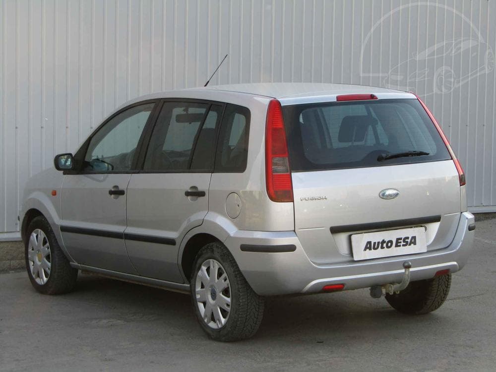 2004 Ford FUSION - 6