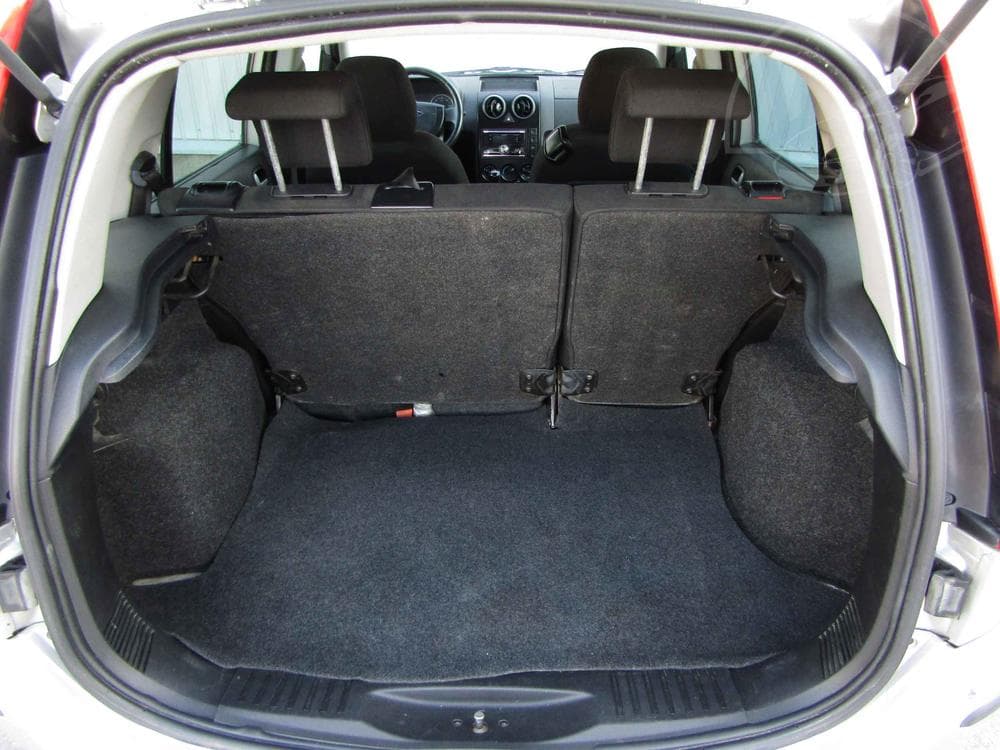 2004 Ford FUSION - 7