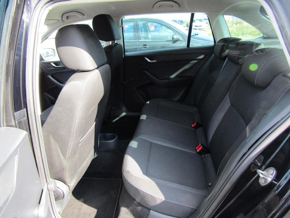 2013 Škoda RAPID - 9