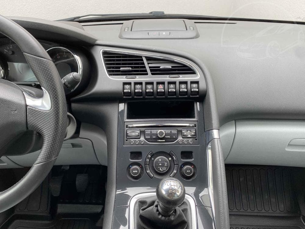 2014 Peugeot 3008 - 12