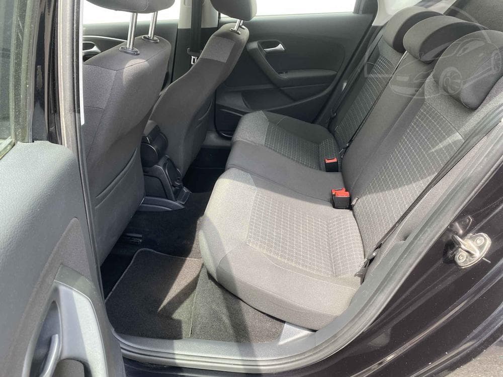 2015 Volkswagen POLO - 10